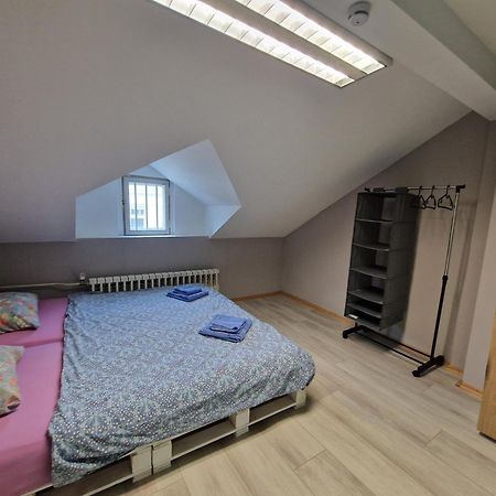 Lambo'S Corner Varna - Guest Rooms Eksteriør billede