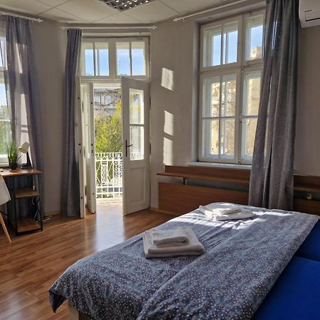 Lambo'S Corner Varna - Guest Rooms Eksteriør billede